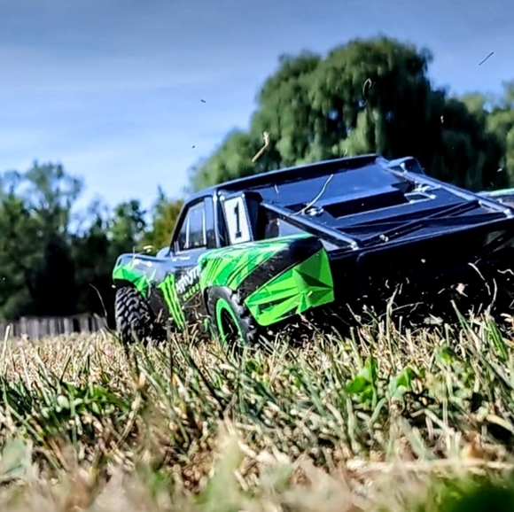 Meet your Posher, Corey - Picture 1 of 1